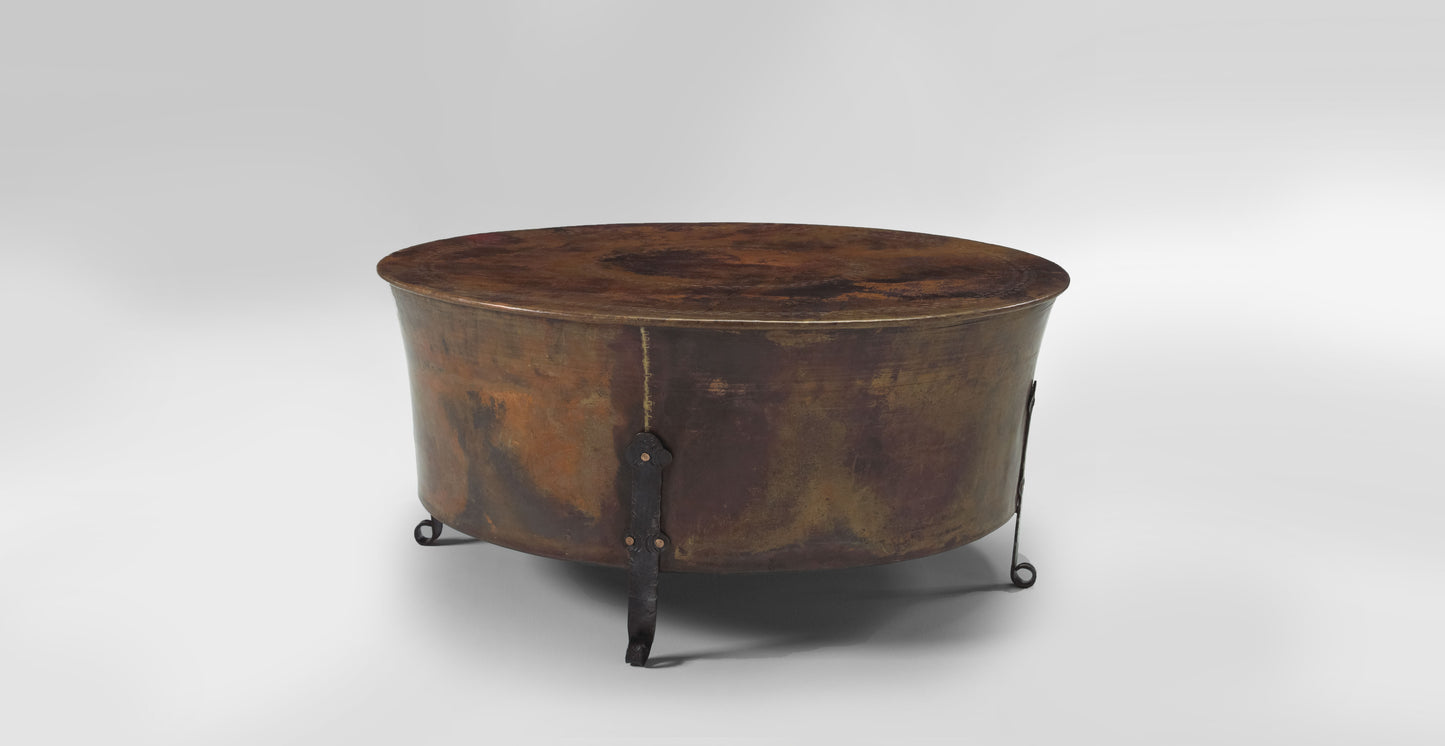 42x19 Cauldron Table