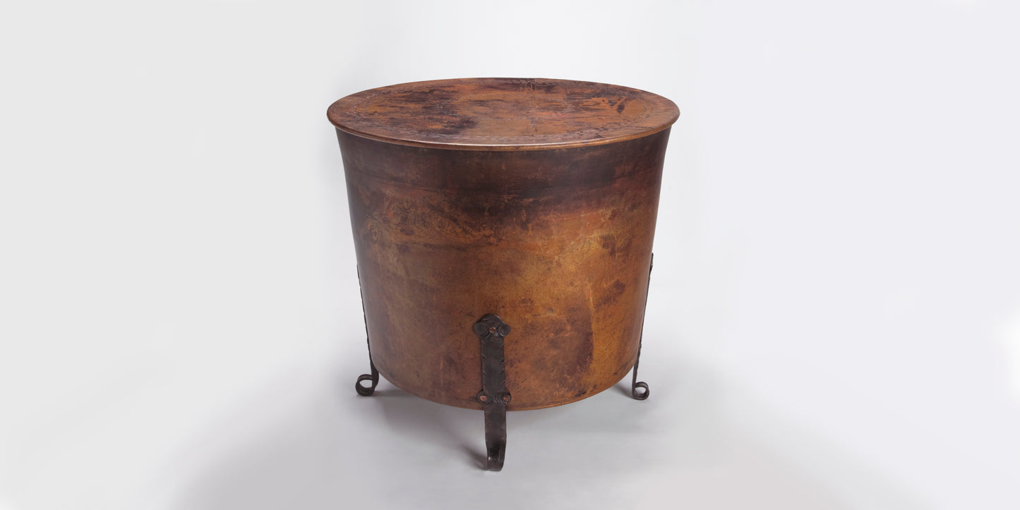 25x28 Cauldron Table